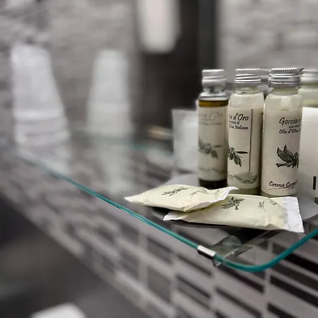 Il Corso B&B Di Silvia 포르토 세자레오